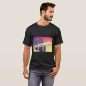 Paars bloempatroon. t-shirt (Voorkant volledig)
