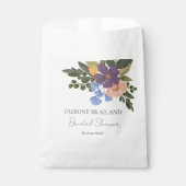 Paars bloemstuk en groen boeket Bruidsdouche  Bedankzakje (Voorkant)