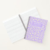 Paars Boho Spring Daisies Pattern Notitieboek (Binnen)