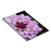 Paars dahlia notitieboek bloesems (Rechterzijde)