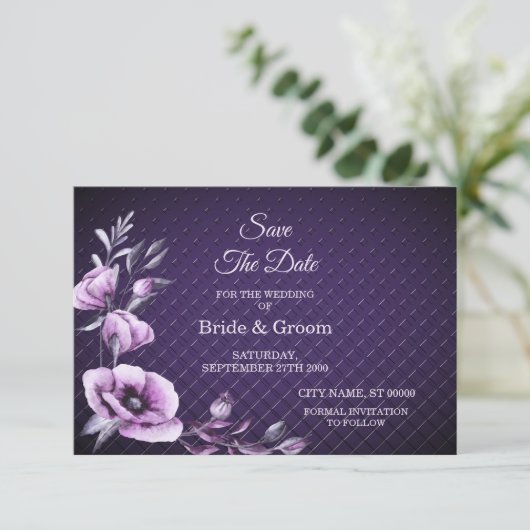 Paars decoratief patroon op de datum save the date (Staand voorkant)