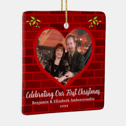 Paar's Eerste Kerstmis Rustieke Rode Baksteen Keramisch Ornament (Rechts)