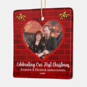 Paar's Eerste Kerstmis Rustieke Rode Baksteen Keramisch Ornament (Links)