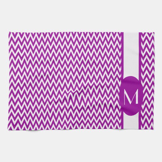 Paars Elegant Chevron Design met monogram Theedoek (Horizontaal)