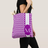 Paars Elegant Chevron Design met monogram Tote Bag (Dichtbij)