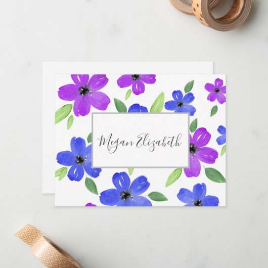 Paars en blauwe Waterverf Floral Motif Notitiekaartje (Voorkant / Achterkant in situ)