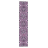 Paars en lavendel mandala patroon ontwerp medium tafelloper (Voorkant)