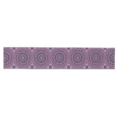 Paars en lavendel mandala patroon ontwerp medium tafelloper (Horizontaal)