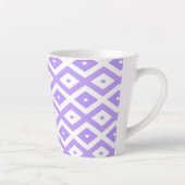 Paars en wit diamantpatroon latte mok (Rechts)