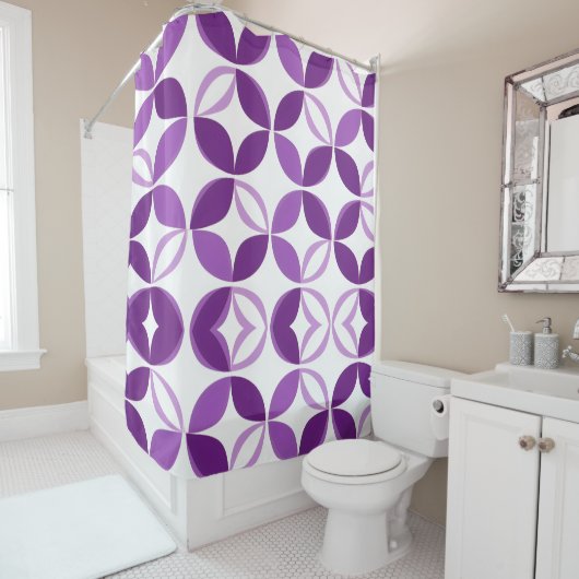Paars en wit douchegordijn (In situ)