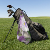 Paars en wit geweld door Shirley Taylor Golfhanddoek (Groen)