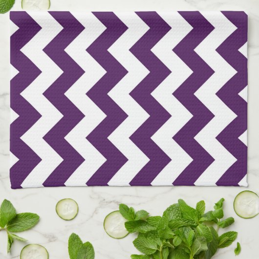 Paars en wit zigzag theedoek (Gevouwen)