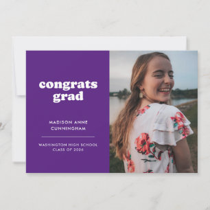 Paars en witte gefeliciteerd afstudeerfoto afstude aankondiging
