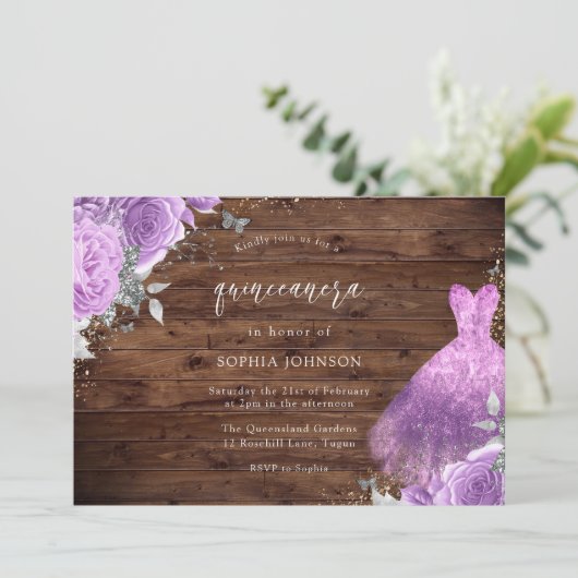 Paars en zilver dress Roos Rustic Wood Quinceanera Kaart (Staand voorkant)