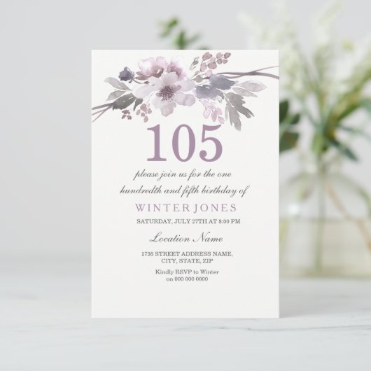  Paars Floral 105e verjaardag van de uitnodiging (Staand voorkant)