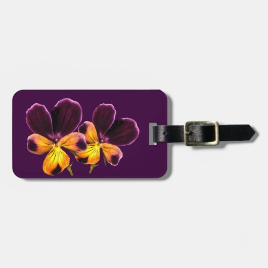 Paars Floral Pansy Flowers Bagagelabel (Voorkant horizontaal)