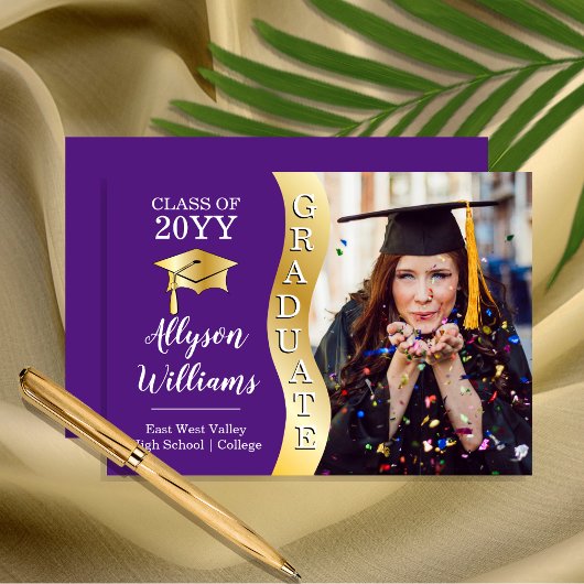 Paars | Gold Afstuderen Wave Afstudeerder Pet Foto Aankondiging