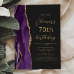 Paars Gold Agate Slate Script 70th Birthday Kaart<br><div class="desc">De linkerrand van deze elegante,  moderne verjaardagsfeestelijke uitnodiging is voorzien van een paarse waterverf-agatgrens die is getrimd met gouden faux glitter. De aanpasbare tekst combineert een goudkleurig script en maakt serif lettertypen op een zwarte leisteenachtergrond. De achterzijde is voorzien van een passend paars en goudvormig ontwerp.</div>