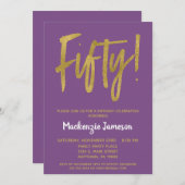 Paars Gold Script 50th Birthday Party Invitation Kaart (Voorkant / Achterkant)