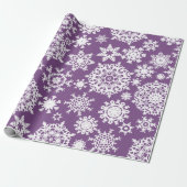 Paars kerstinpakpapier met snowflake patroon cadeaupapier (Uitgerold)