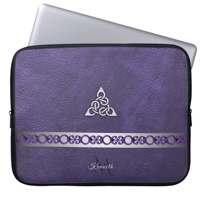 Paars leder met een zilver Keltisch topmonogram Laptop Sleeve (Voorkant)