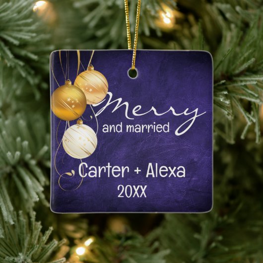 Paars lederen eerste kerst getrouwd keramisch ornament (Boom)