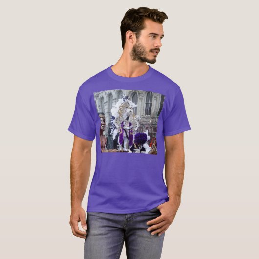 Paars Mardis Gras Zulu King T-shirt (Voorkant volledig)