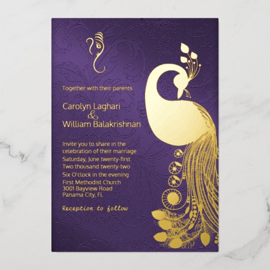 Paars met Gold Peacock en Ganesha Wedding Folie Uitnodiging (Voorkant)