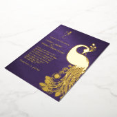 Paars met Gold Peacock en Ganesha Wedding Folie Uitnodiging (Gedraaid)