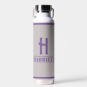 Paars met monogram waterfles