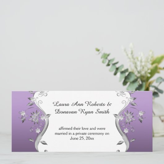 Paars met sierlijke zilveren bloemen en krullen re kaart (Staand voorkant)