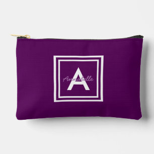 Paars monogram op persoonlijke titel etui