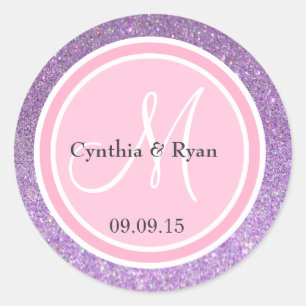 Paars monogram voor Glitter en Roze bruiloft Ronde Sticker