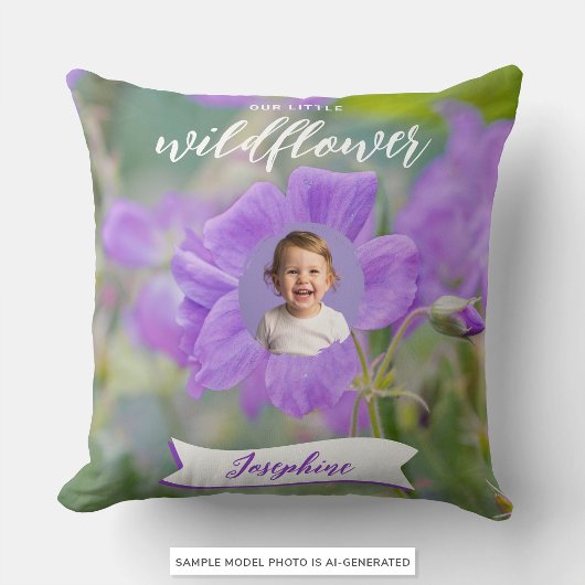 Paars Onze Kleine Wilde Bloem Aangepaste Kinderfot Kussen