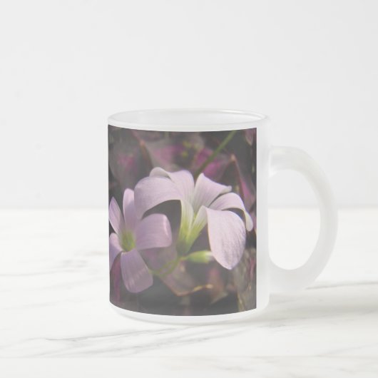 Paars Oxalis Blossom Matglas Koffiemok (Rechts)