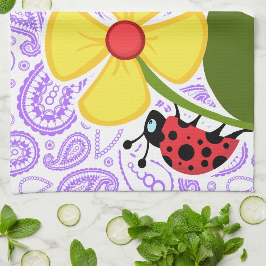 Paars Paisley Pattern; Lieveheersbeestje Theedoek (Gevouwen)