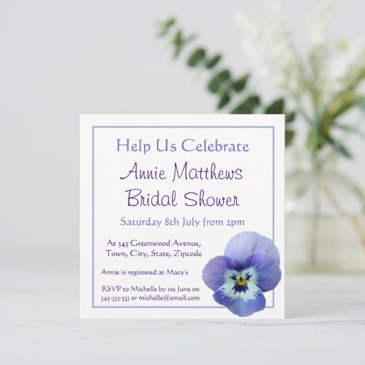 Paars Pansy Flower Vrijgezellenfeest Invite Kaart (Staand voorkant)