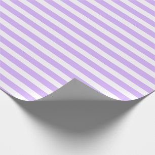 Paars pastel en wit eenvoudig horizontaal gestreep cadeaupapier
