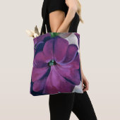 Paars petunia-bloemschilderij van Georgia O'Keeffe Tote Bag (Dichtbij)