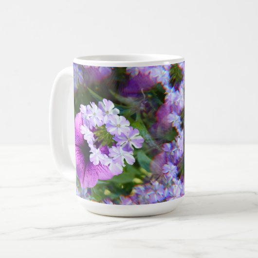 Paars Petunia en bloemen 15 oz. mok koffie (Voorkant links)