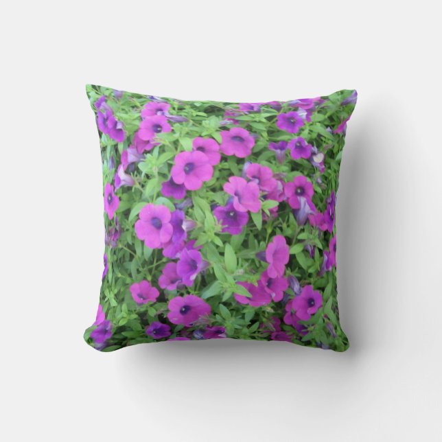 Paars Petunias Pillow Kussen (Voorkant)