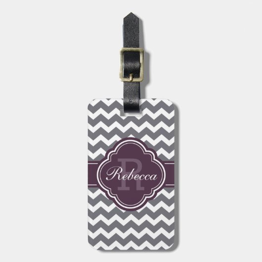 Paars Quatrefoil Monogram Gray Chevron Pattern Bagagelabel (Voorkant verticaal)