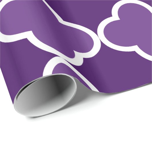 Paars quatrefoliepatroon cadeaupapier (Rol Hoek)