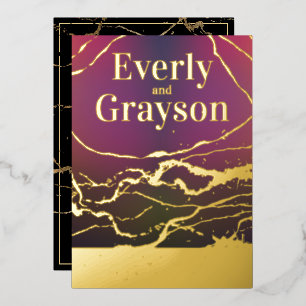 Paars rood marmer adering goud trouwring folie uitnodiging