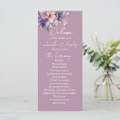 Paars, roze bloemen op het huwelijksprogramma (Staand voorkant)