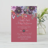 Paars Roze Bloemige Trouw Uitnodiging met Bessenge (Staand voorkant)