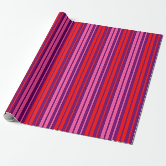 Paars Roze Rood Verticaal Strepen Design Cadeaupapier (Uitgerold)
