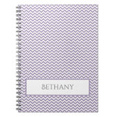 Paars Simple Chevron Personalized Notitieboek (Voorkant)