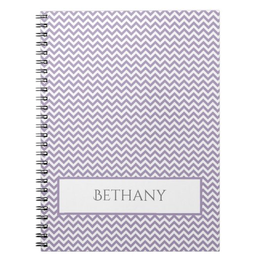Paars Simple Chevron Personalized Notitieboek (Voorkant)
