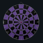 Paars van eierplanten en zwart dartbord<br><div class="desc">Eggplant Paars en zwart dart board</div>